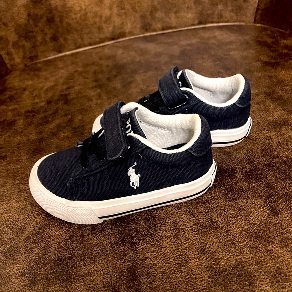 Polo sneakers